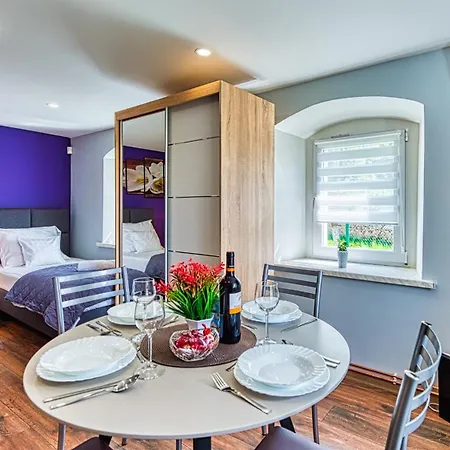 Maja Apartamenty Z Widokiem (Adults Only) Mirsk Exterior foto