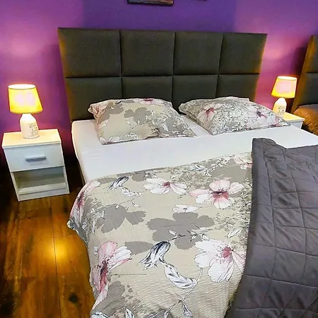 Maja Apartamenty Z Widokiem (Adults Only) Mirsk Exterior foto